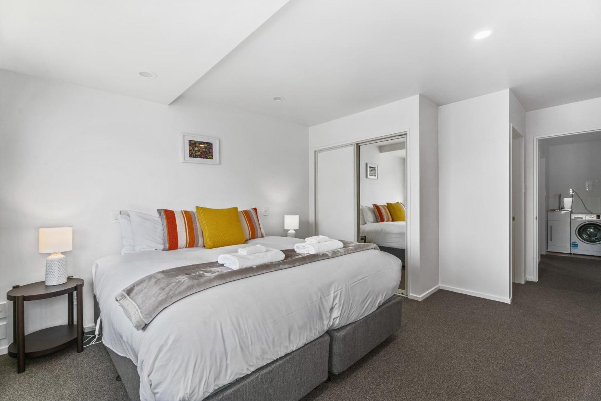 Lakefront Living At Remarkables Retreat - Eight Queenstown Dış mekan fotoğraf