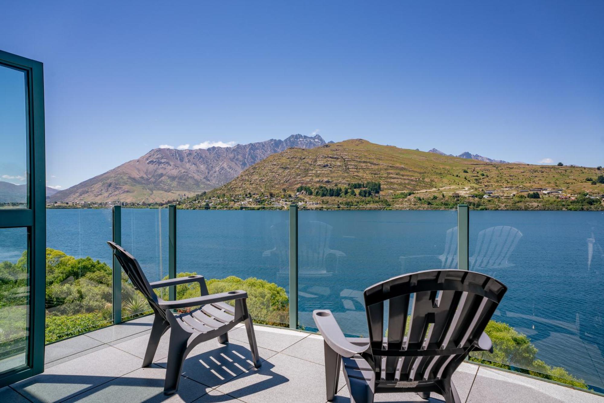 Lakefront Living At Remarkables Retreat - Eight Queenstown Dış mekan fotoğraf