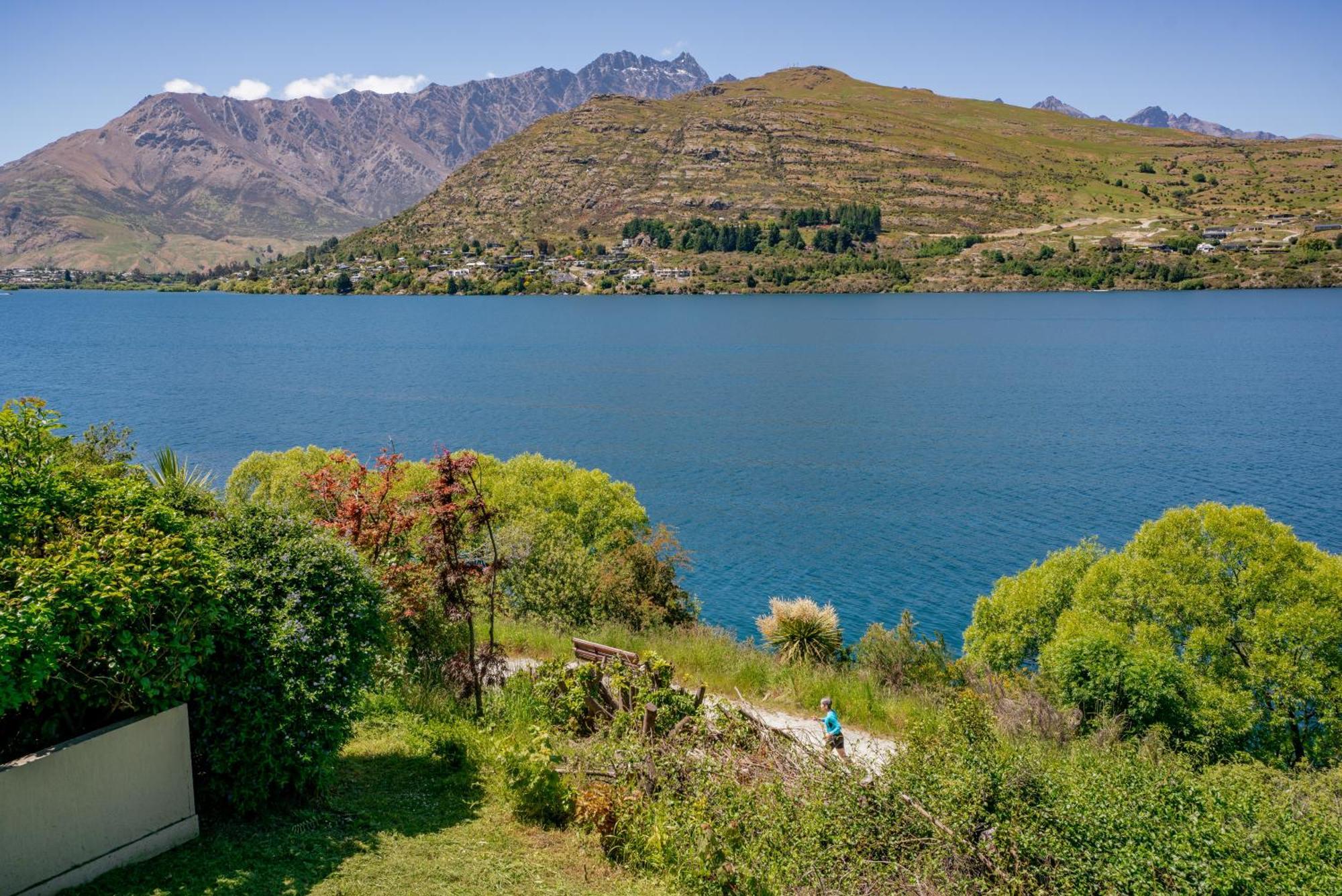 Lakefront Living At Remarkables Retreat - Eight Queenstown Dış mekan fotoğraf